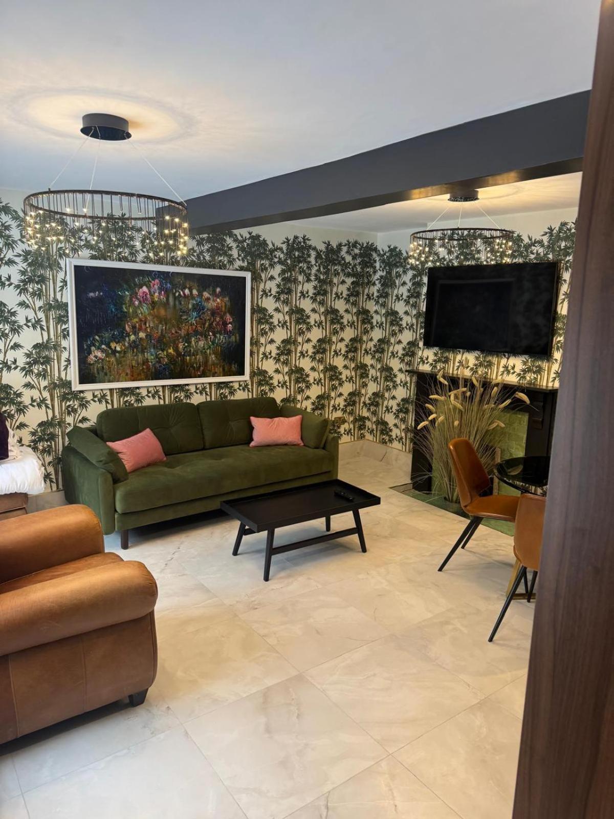 The Coach House On Love Lane - 3 Stunning Apartments In The Yorkshire Dales 레이번 외부 사진
