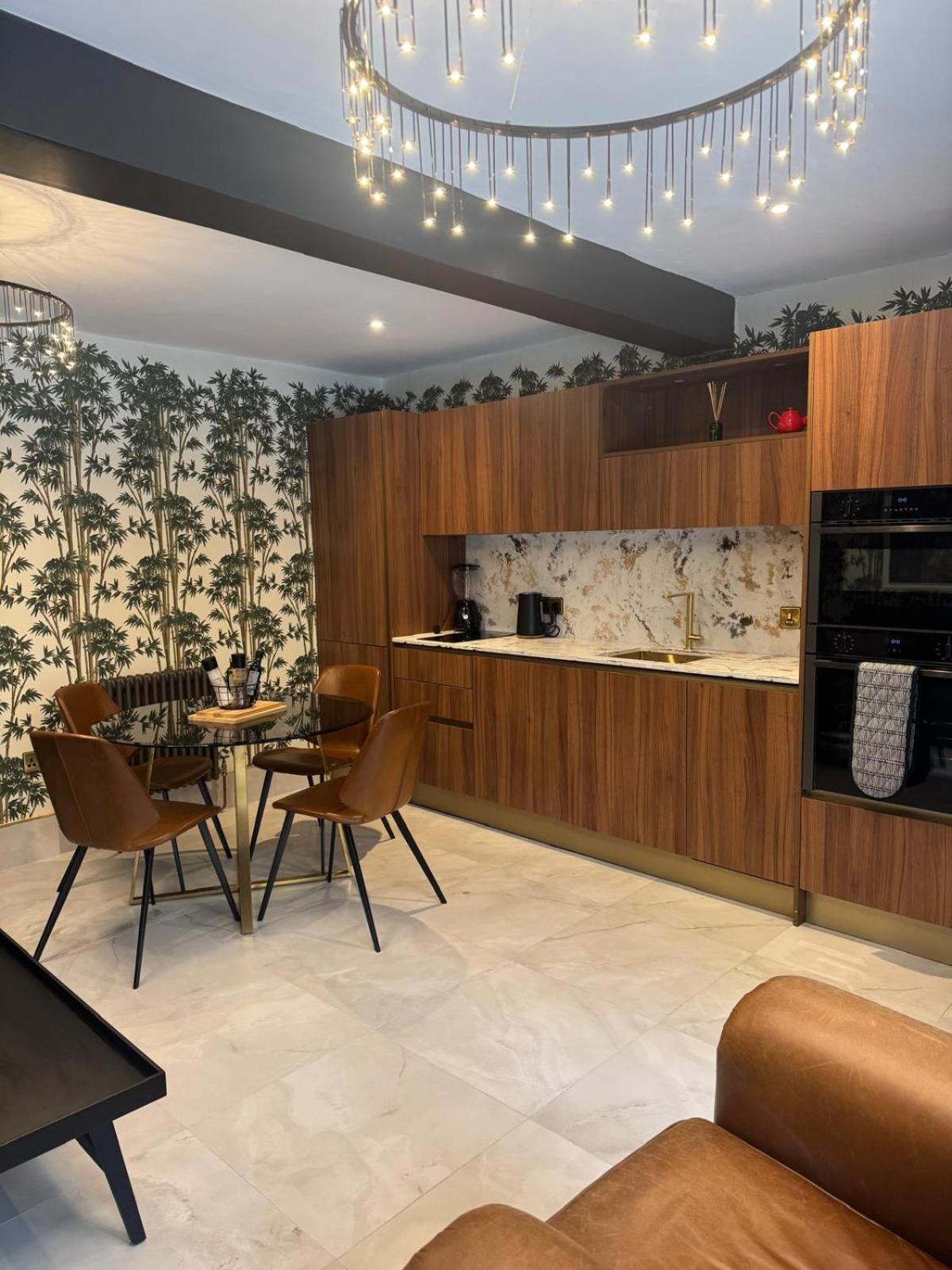 The Coach House On Love Lane - 3 Stunning Apartments In The Yorkshire Dales 레이번 외부 사진